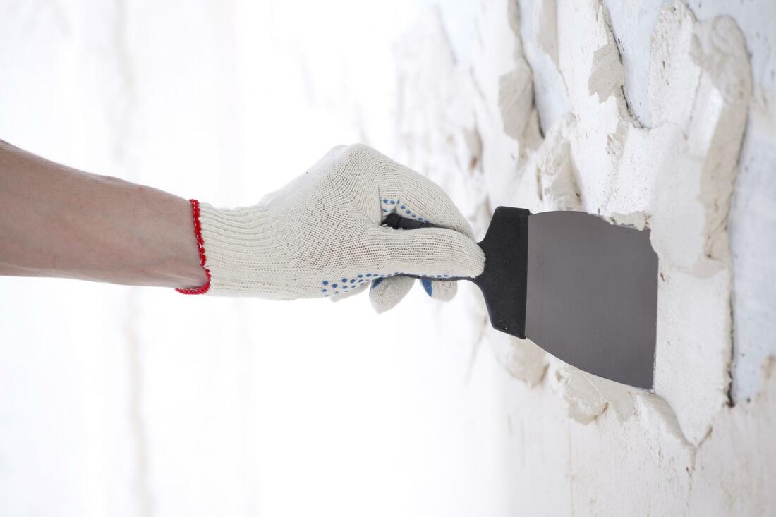 Plastering in wall 